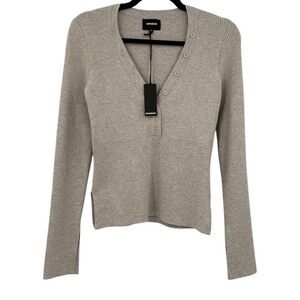NWT Monrow Taupe Long Sleeve Ribbed Side Slit Henley Sweater Size Medium